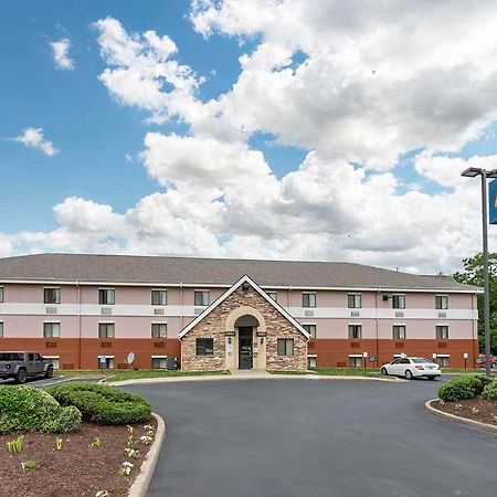 Suburban Studios Louisville East Esterno foto