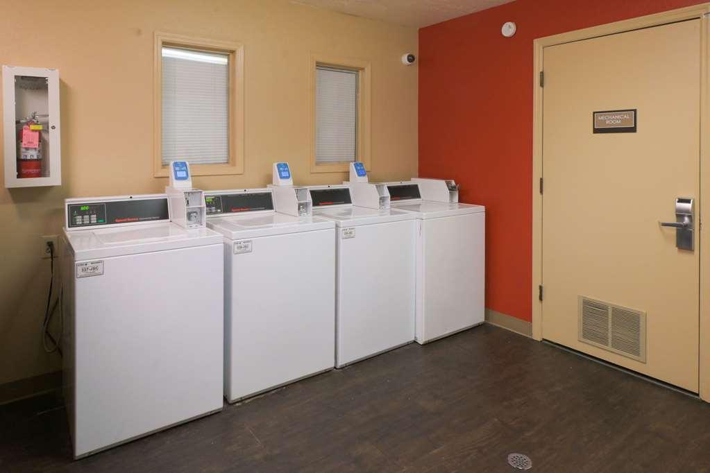 Suburban Studios Louisville East Servizi foto