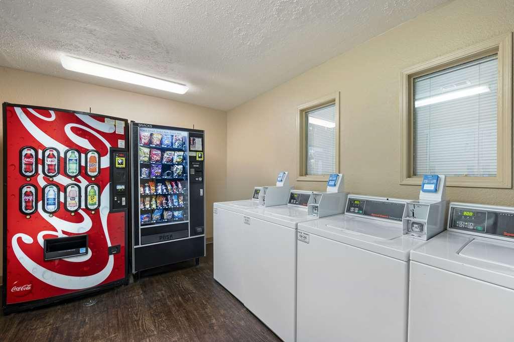 Suburban Studios Louisville East Servizi foto